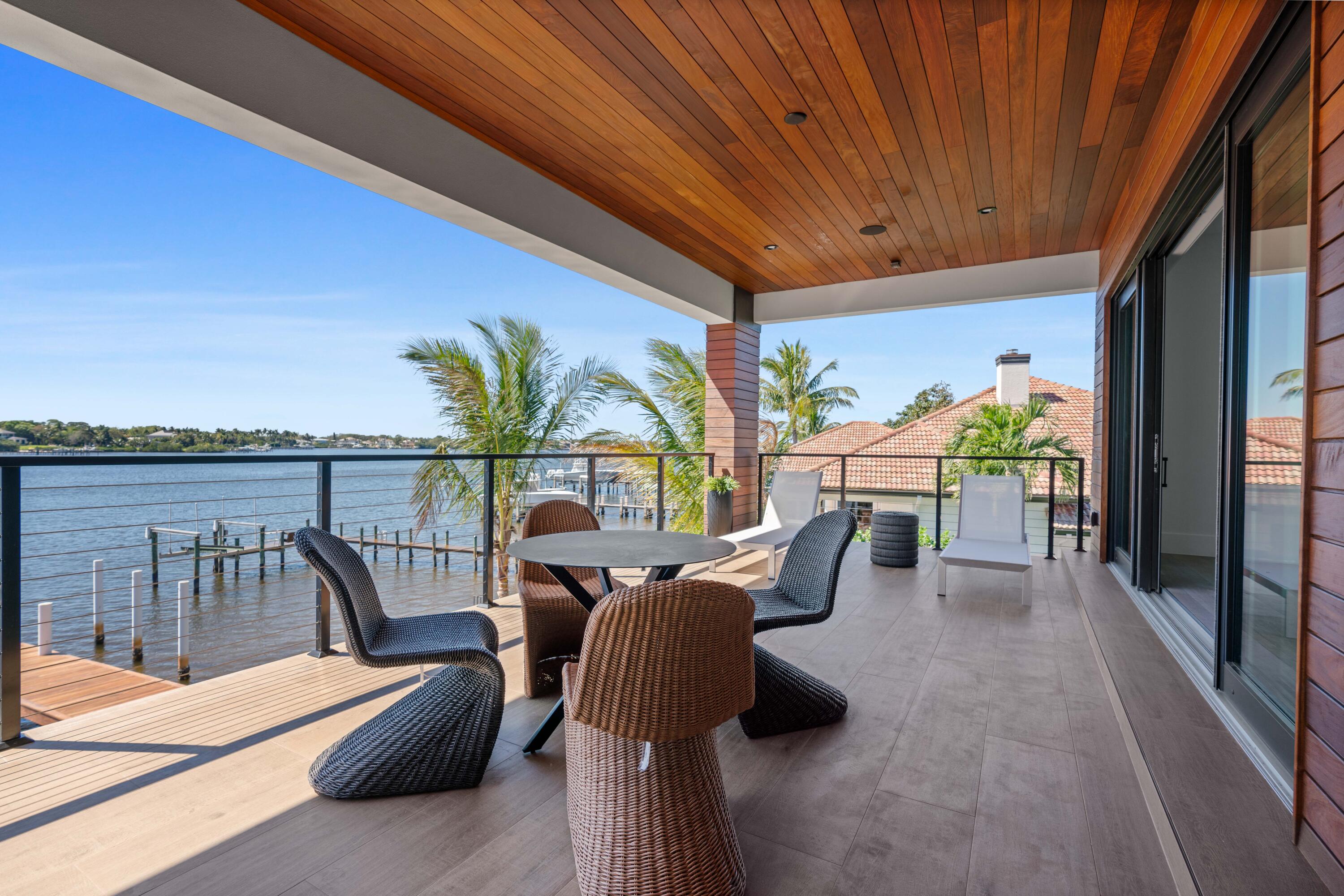 TEQUESTA - Residential