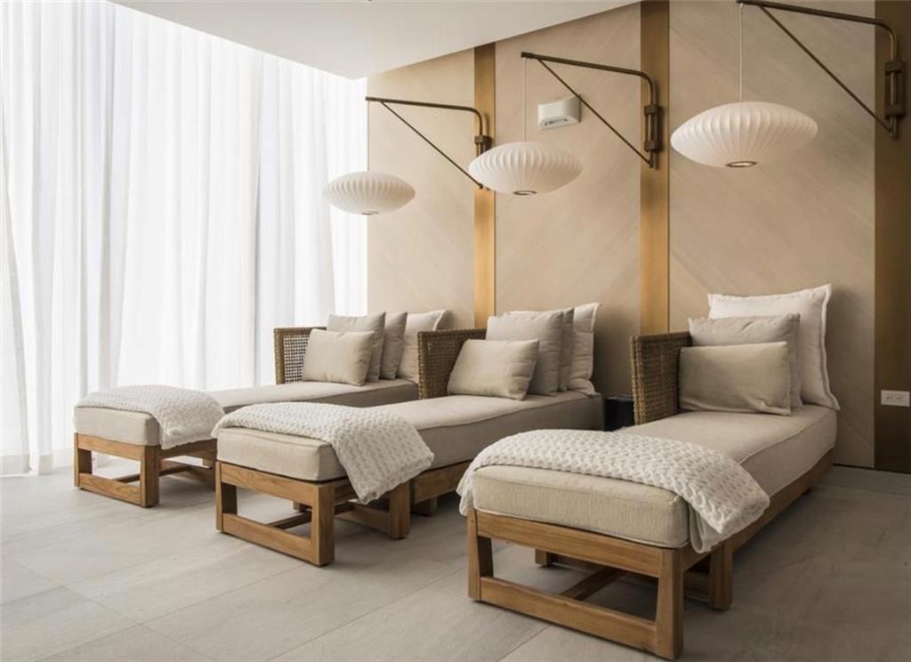 Auberge Beach Residences - Residential