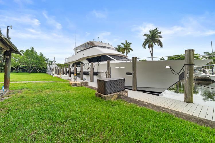 RIVER LANES - Residential