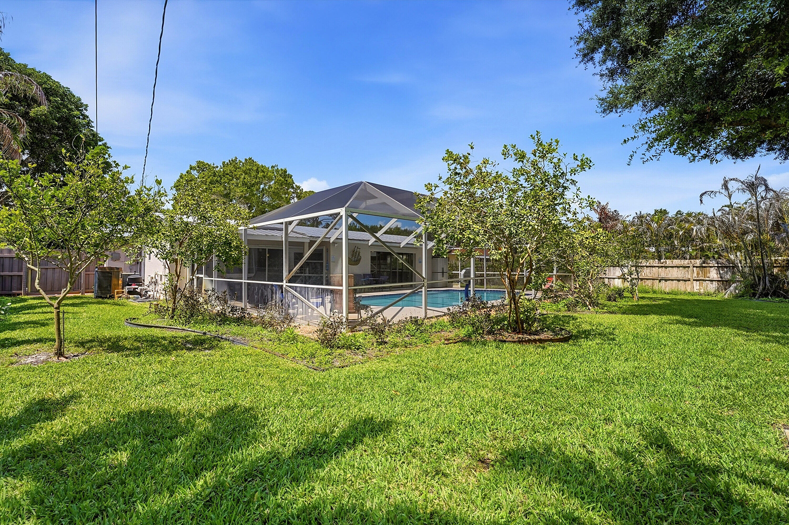 SAVANNA HIGHLANDS - Residential