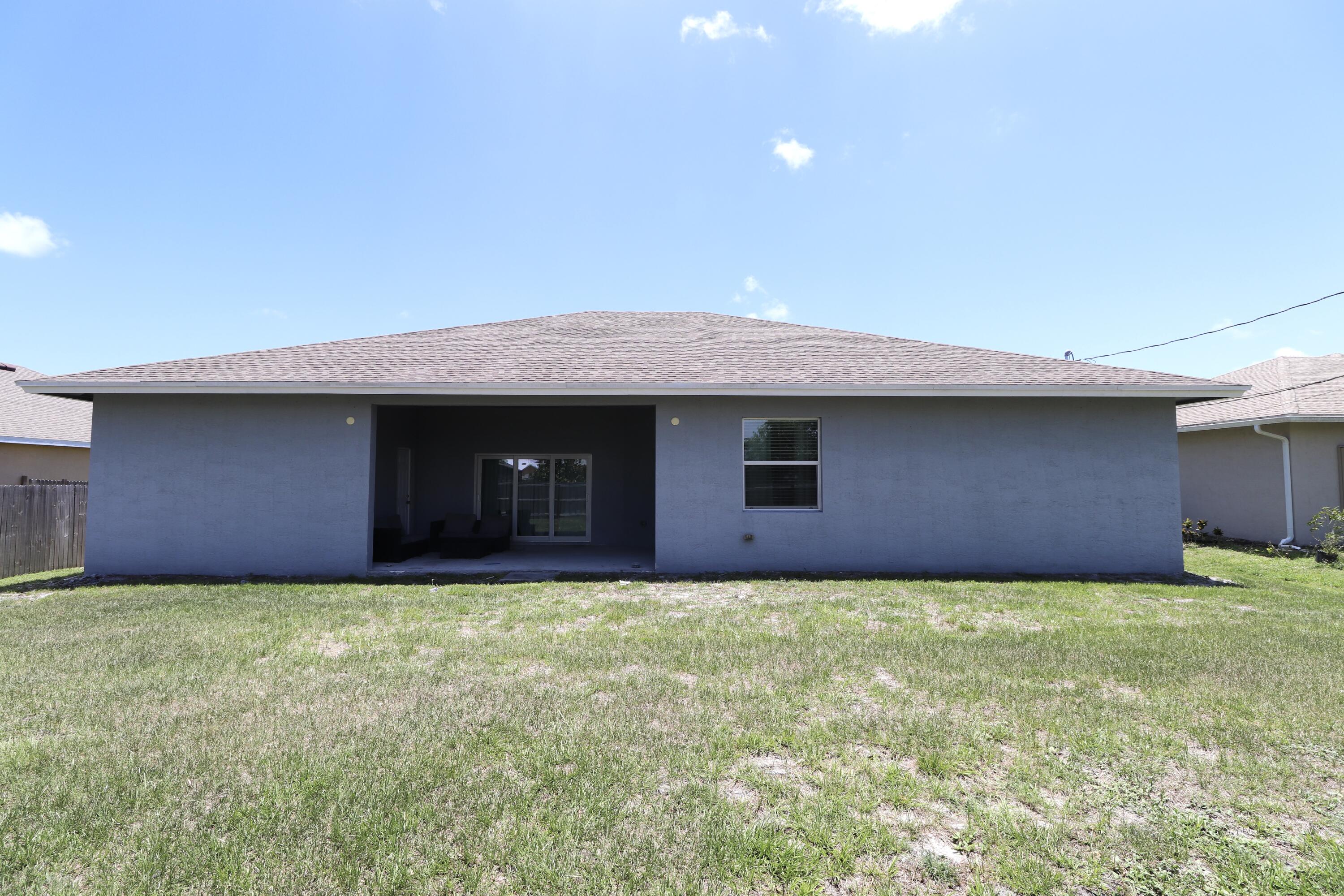 PORT ST LUCIE SECTION 27 - Residential