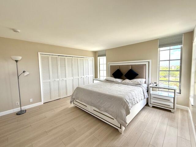 NO 22 PALM-AIRE COUNTRY CLUB - Residential