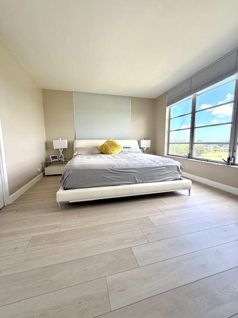 NO 22 PALM-AIRE COUNTRY CLUB - Residential