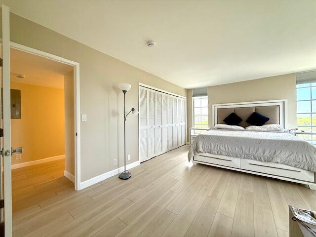 NO 22 PALM-AIRE COUNTRY CLUB - Residential
