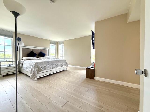 NO 22 PALM-AIRE COUNTRY CLUB - Residential