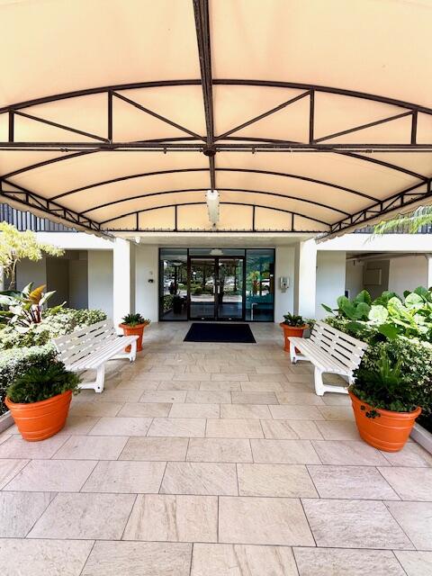 NO 22 PALM-AIRE COUNTRY CLUB - Residential