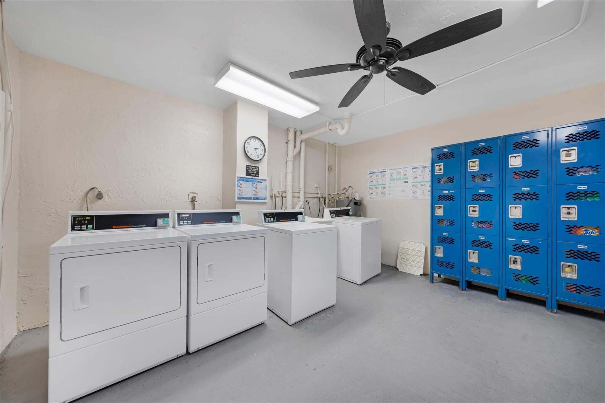 NO 22 PALM-AIRE COUNTRY CLUB - Residential