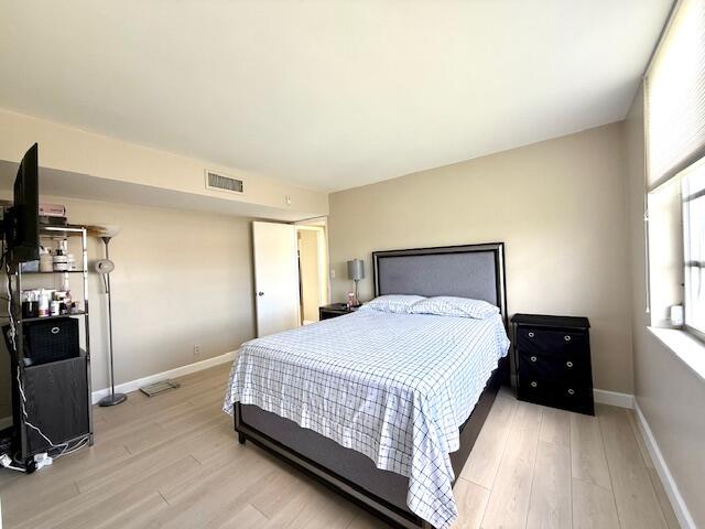 NO 22 PALM-AIRE COUNTRY CLUB - Residential