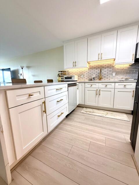 NO 22 PALM-AIRE COUNTRY CLUB - Residential