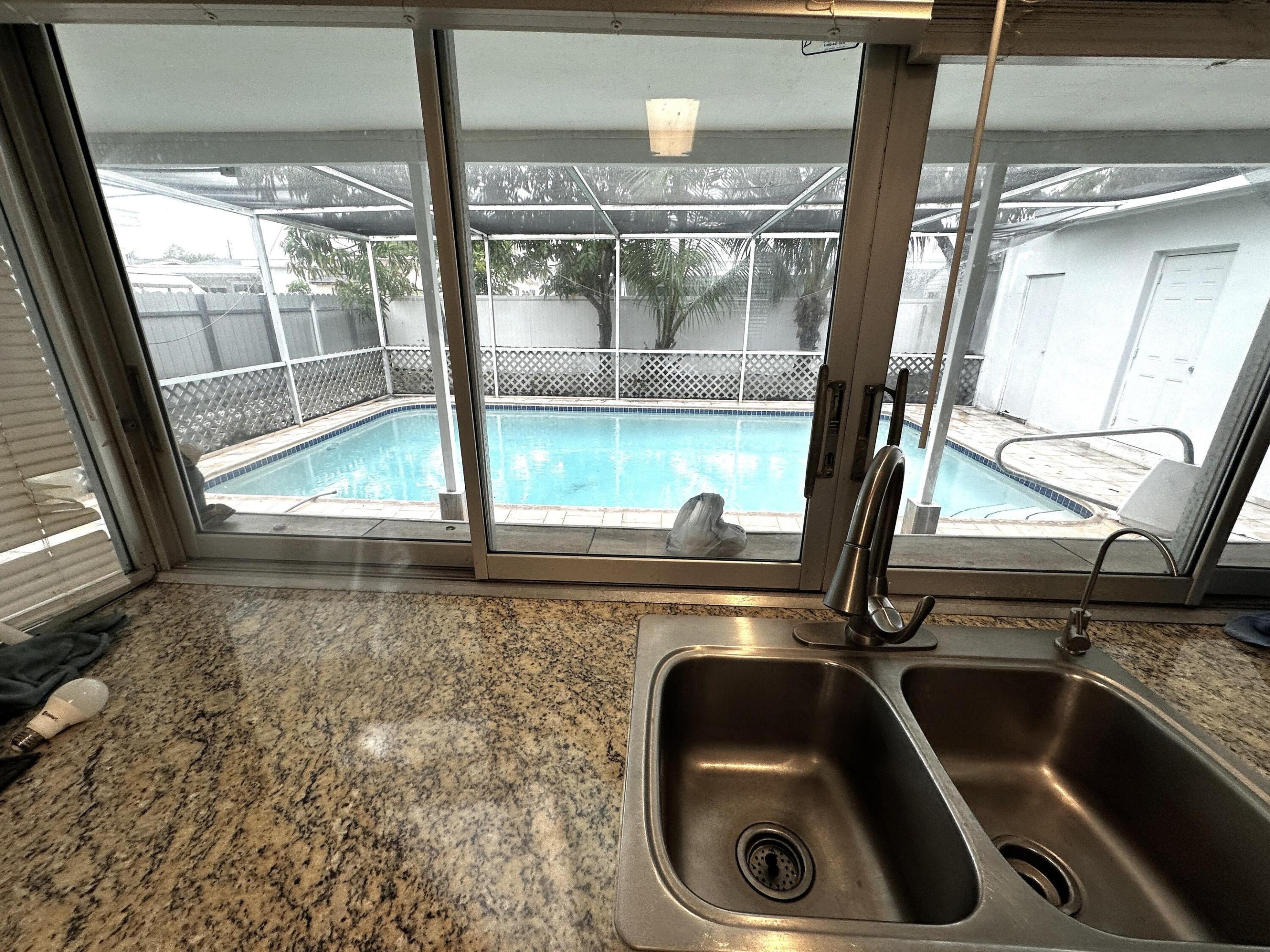 MIRAMAR PARK FOURTH ADD - Residential Lease