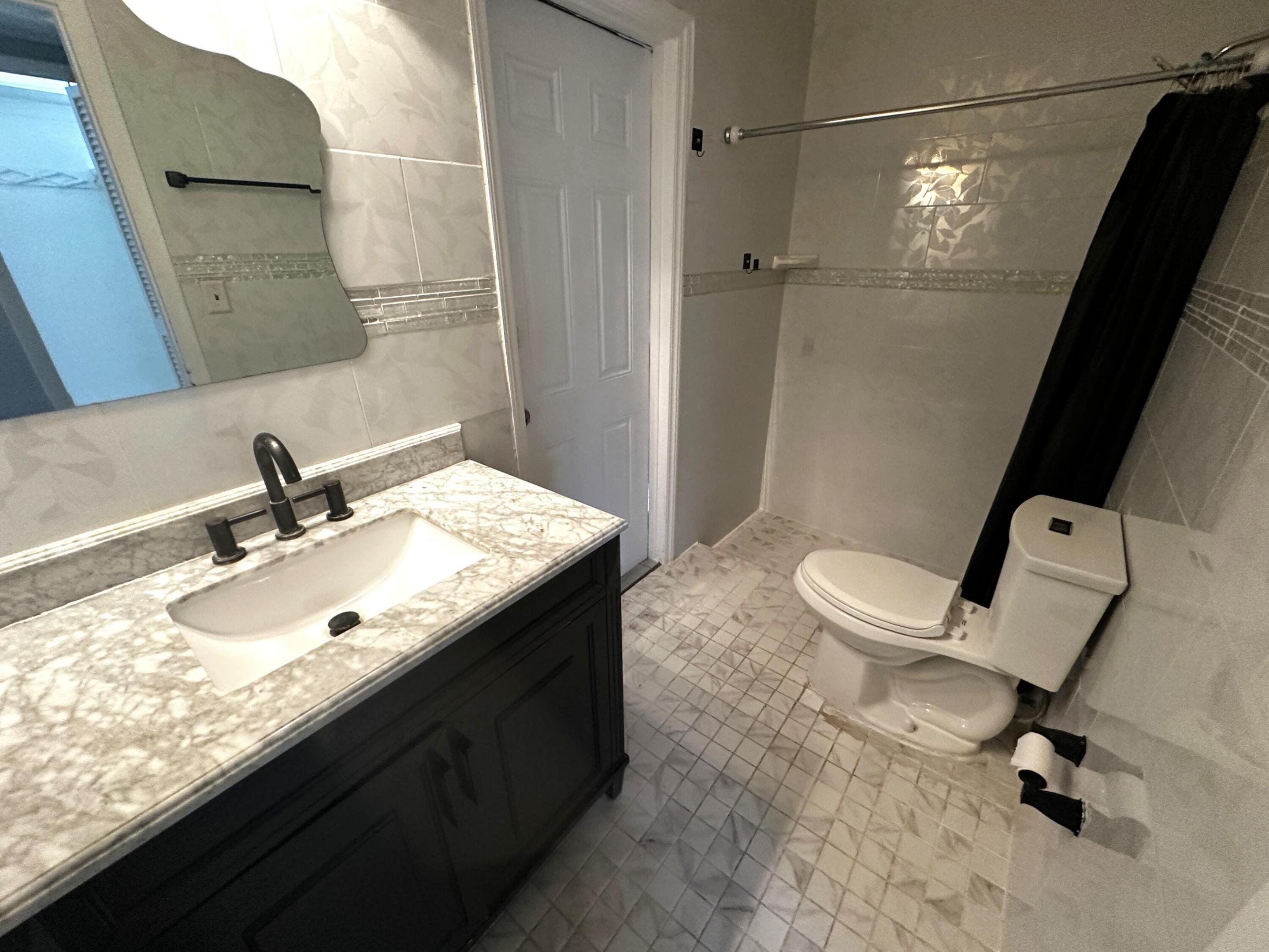 MIRAMAR PARK FOURTH ADD - Residential Lease