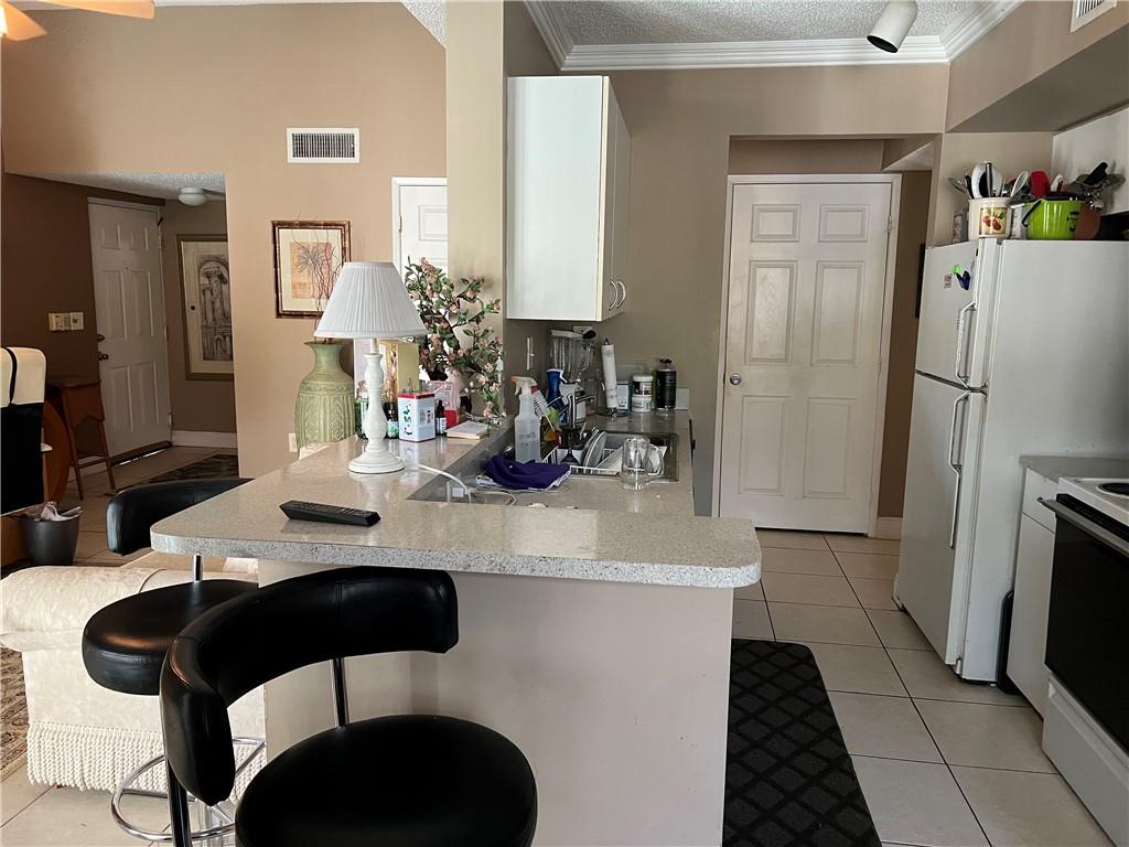 Riviera Palms - Residential