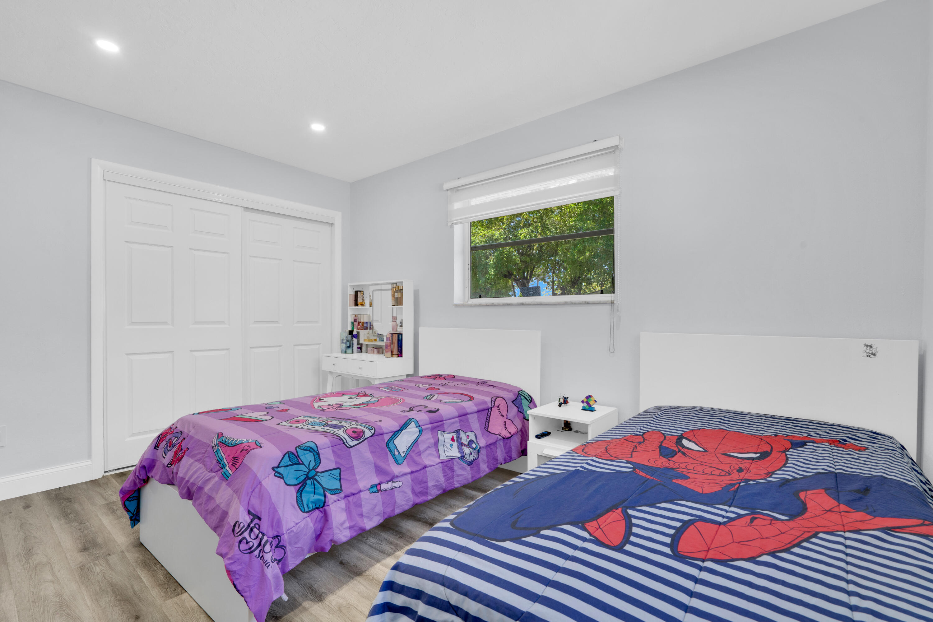 WHISPERING PINES PARK - Residential
