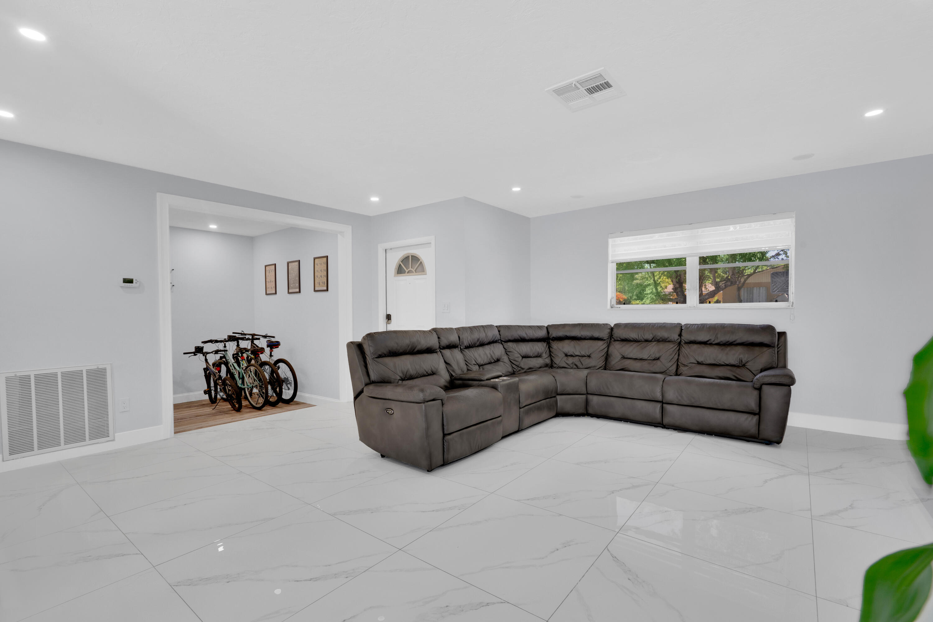 WHISPERING PINES PARK - Residential
