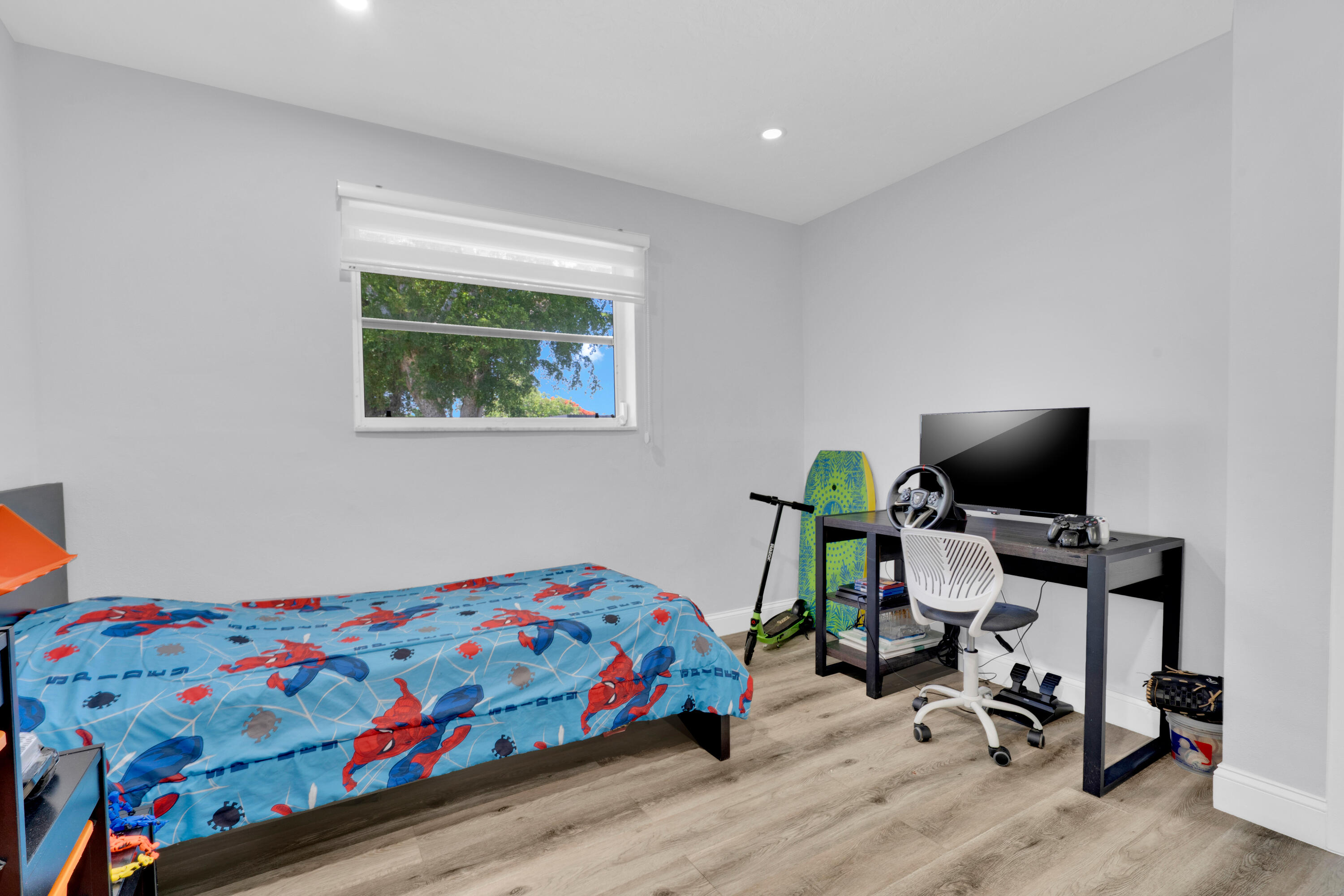 WHISPERING PINES PARK - Residential