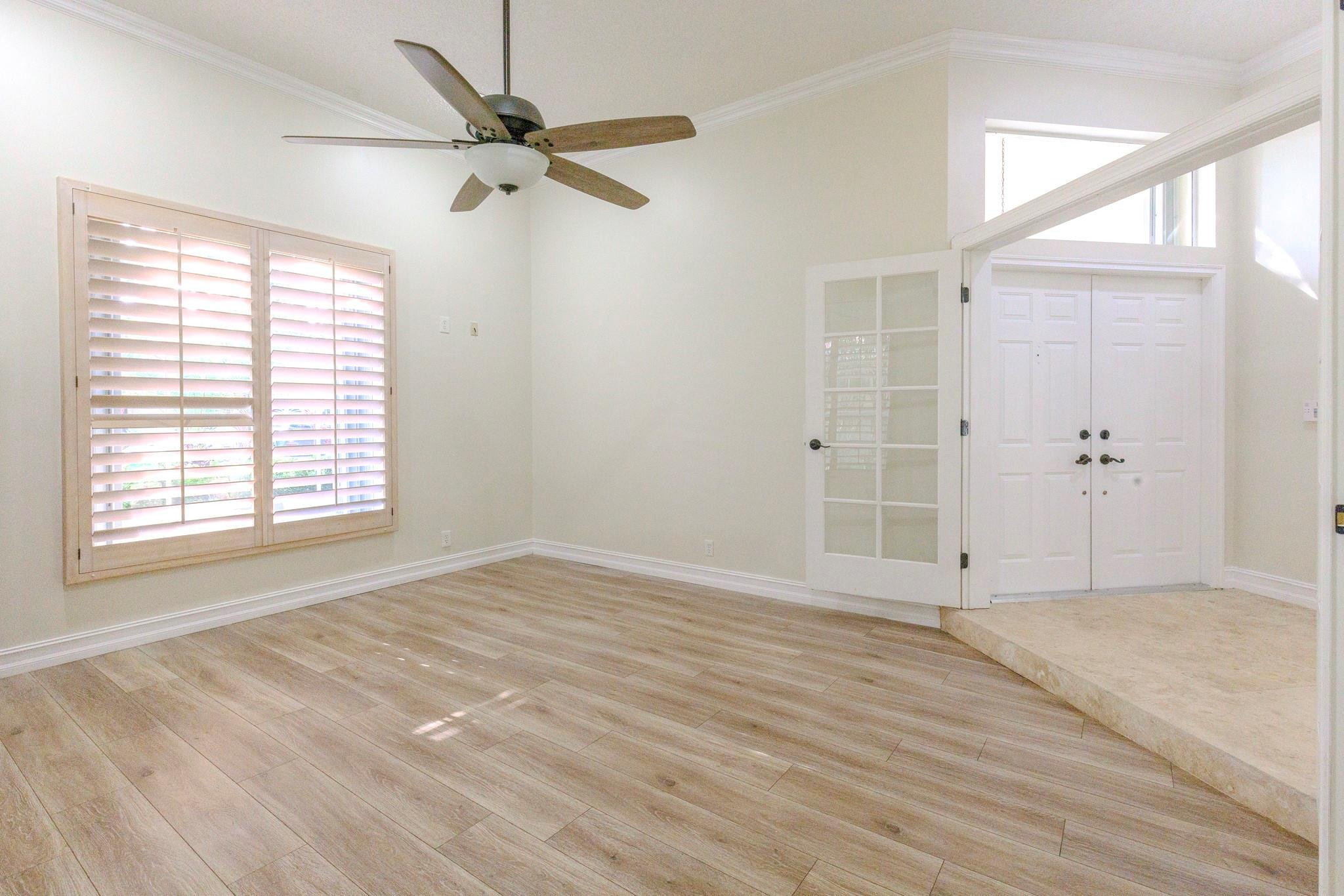 EMBASSY LAKES PHASE II - Residential Lease