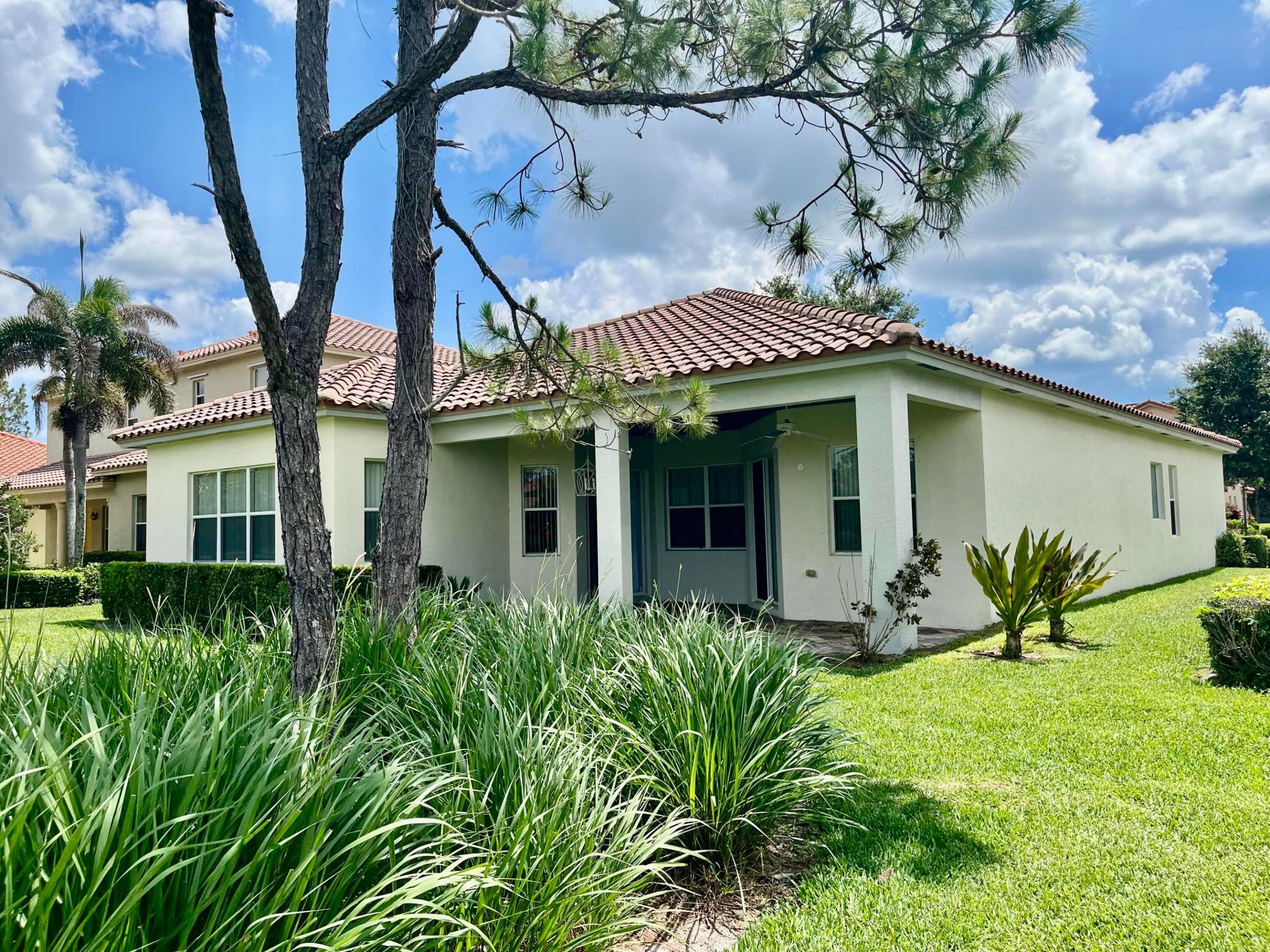 Welcome to this charming house located at 5579 55th Ave, Vero Beach. This property exudes character and  has a unique opportunity for those seeking a home in this desirable area. The exterior of the house features classic architectural details and is complemented by a well-maintained yard, providing a welcoming first impression. Inside, the home boasts ample living space, with rooms that are ready to be personalized to your taste. The layout is designed to accord functionality and comfort, making it suitable for various living arrangements. The house is situated in a vibrant community, offering a peaceful setting while still being conveniently close to local amenities and attractions. Whether you're looking to entertain guests or simply enjoy a quiet evening at home, th is property provides the superb backdrop for your lifestyle. Don't miss the chance to explore the potential of this house-a wonderful place to call home in Vero Beach.