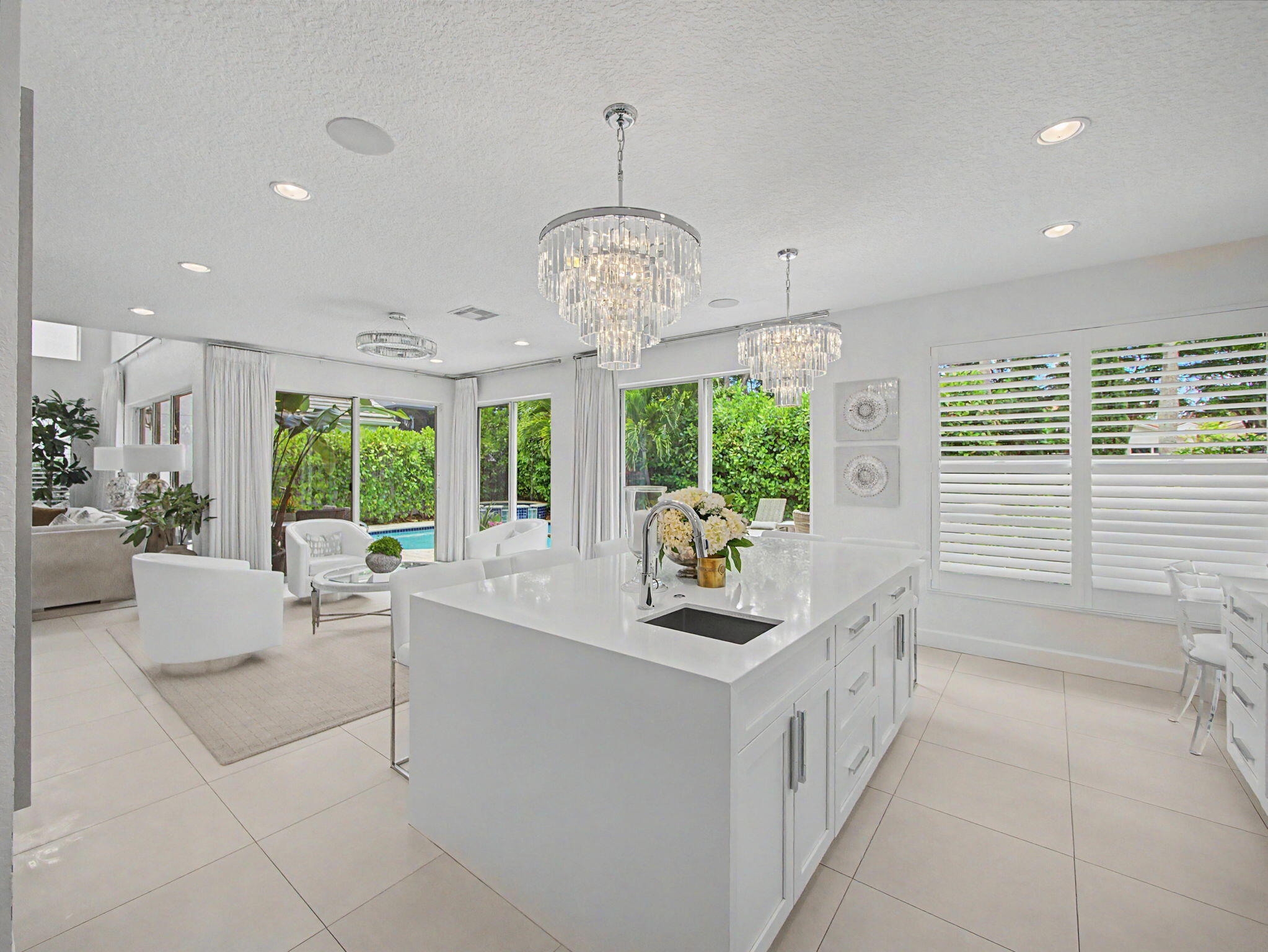 KENSINGTON AT WOODFIELD COUNTRY CLUB - Residential