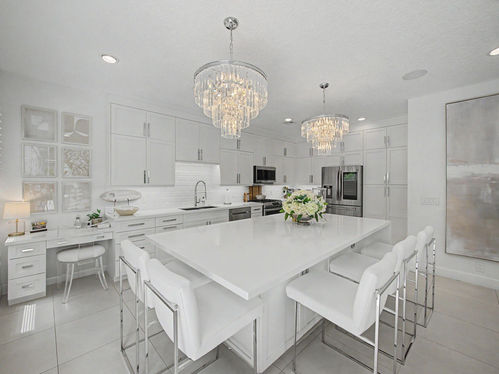 KENSINGTON AT WOODFIELD COUNTRY CLUB - Residential