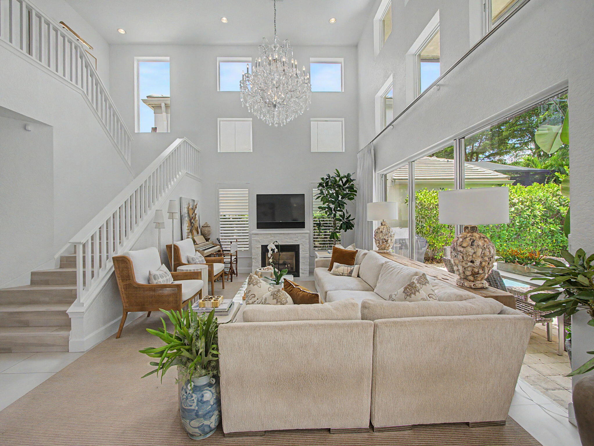 KENSINGTON AT WOODFIELD COUNTRY CLUB - Residential