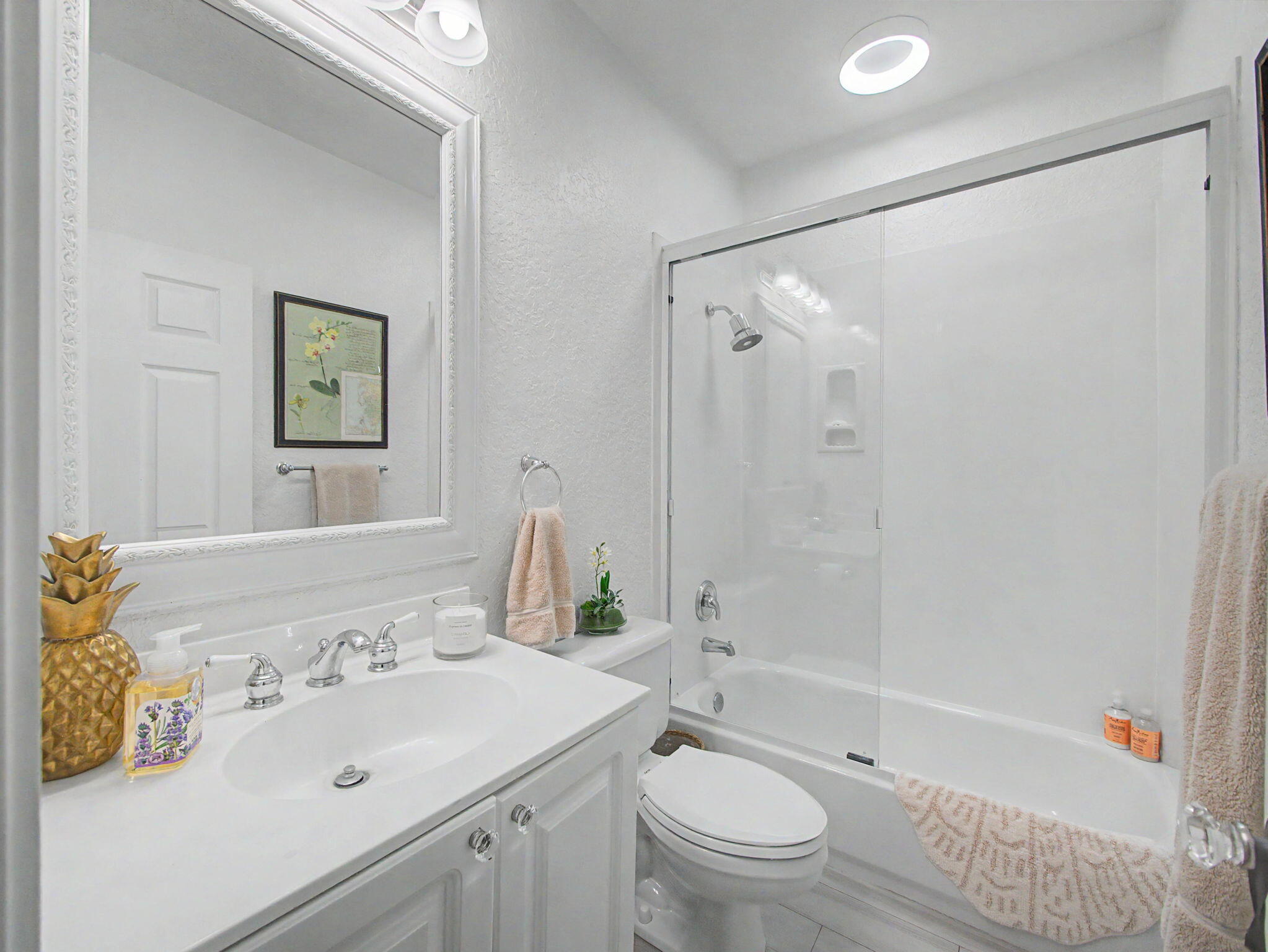 KENSINGTON AT WOODFIELD COUNTRY CLUB - Residential