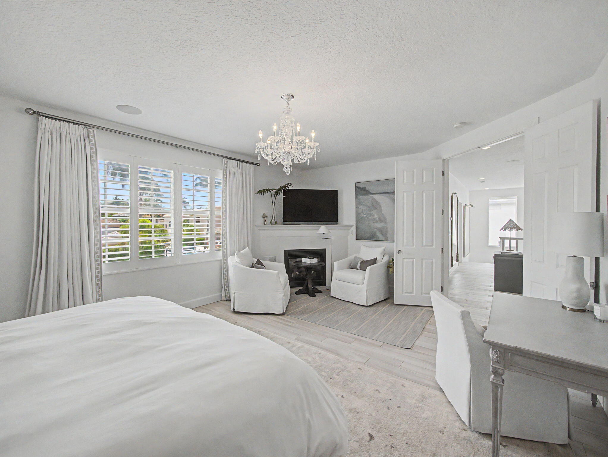 KENSINGTON AT WOODFIELD COUNTRY CLUB - Residential