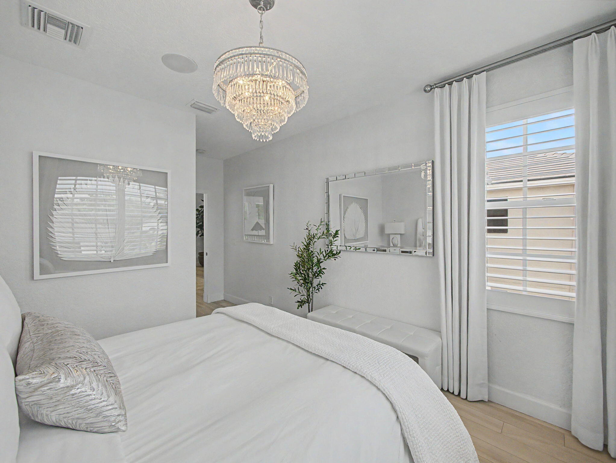 KENSINGTON AT WOODFIELD COUNTRY CLUB - Residential