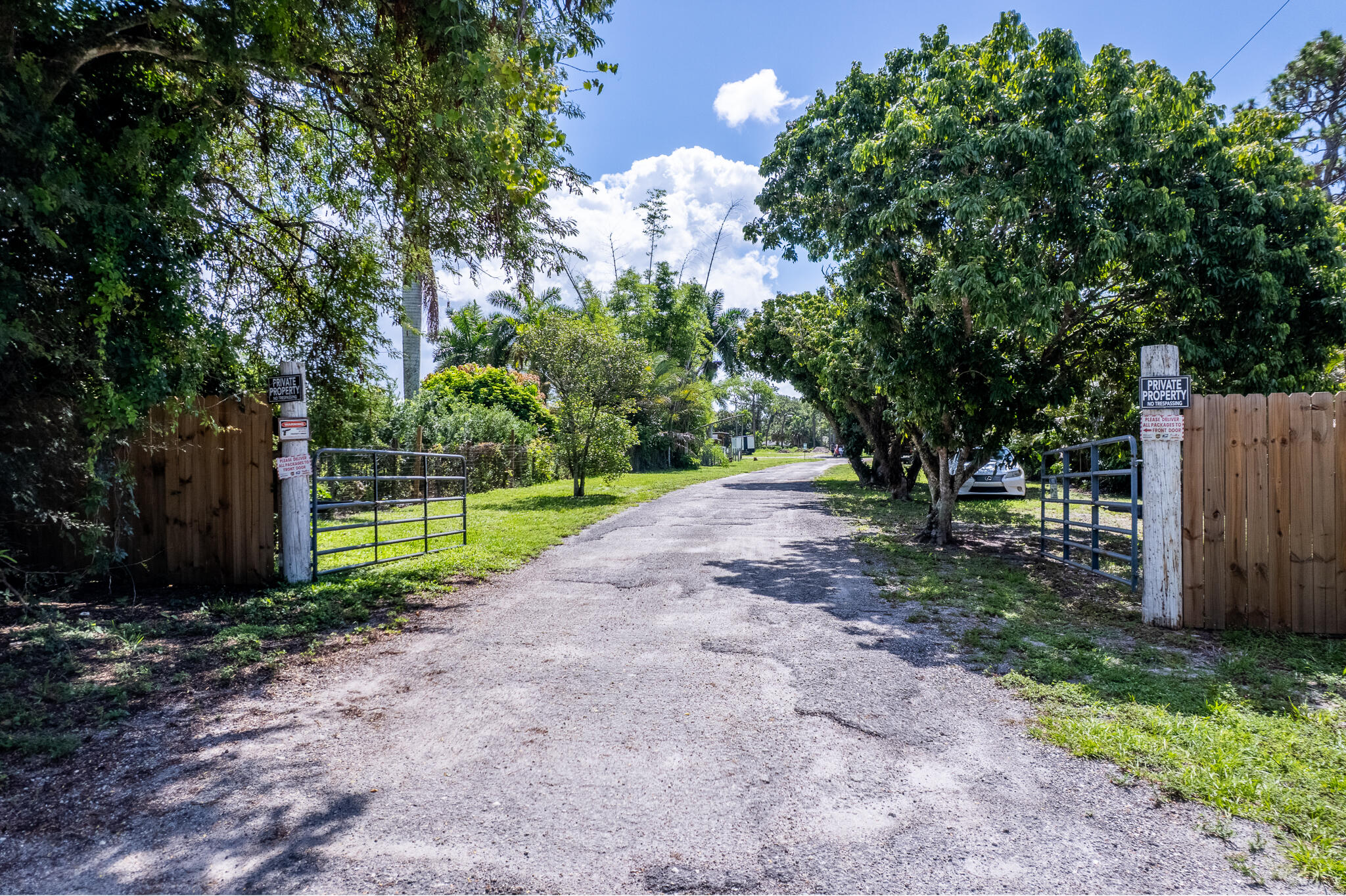 PALM BEACH FARMS - Land