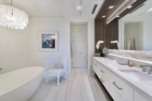 SEAGATE YACHT CLUB - Residential