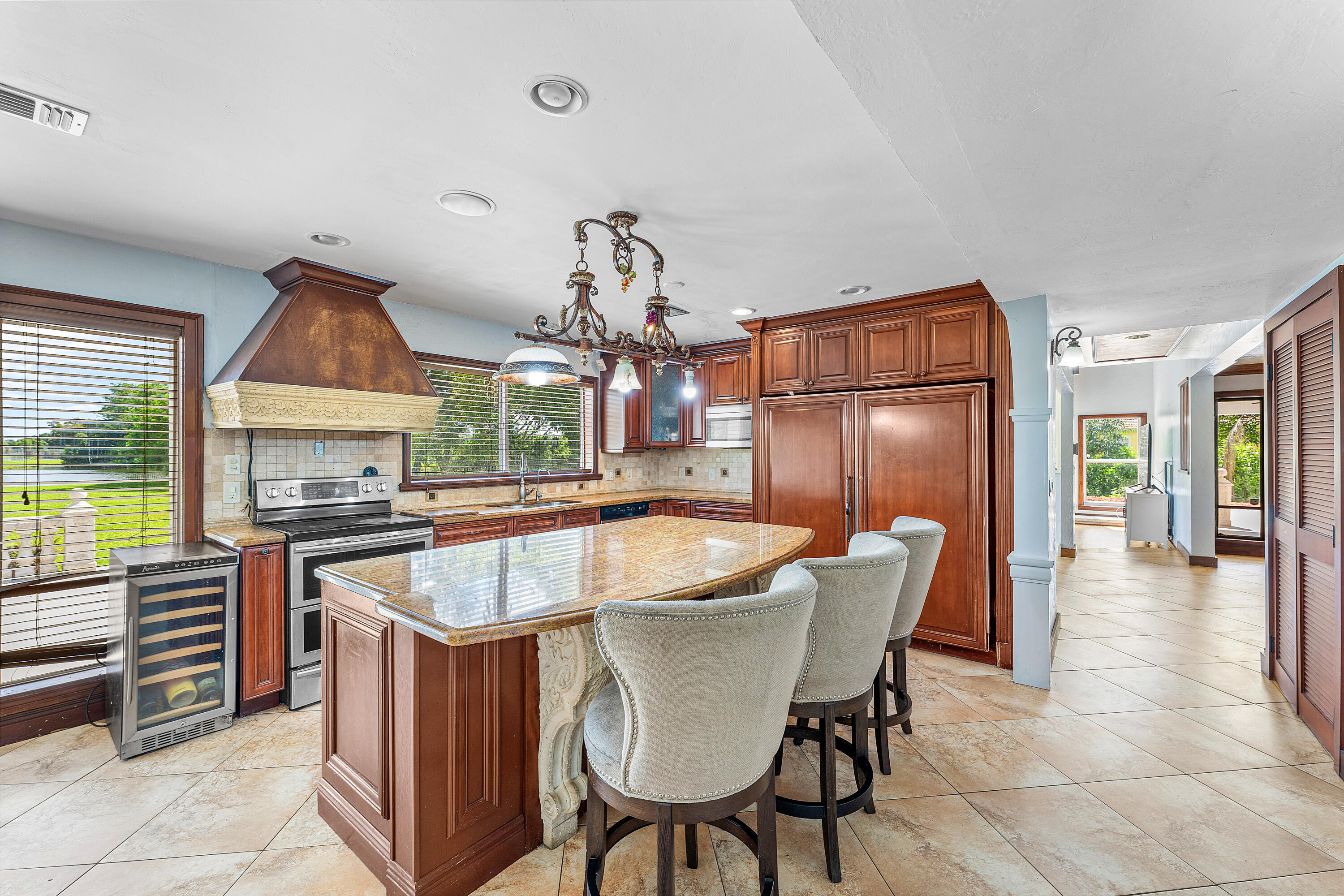 LEXINGTON I OF SHERBROOKE - Residential