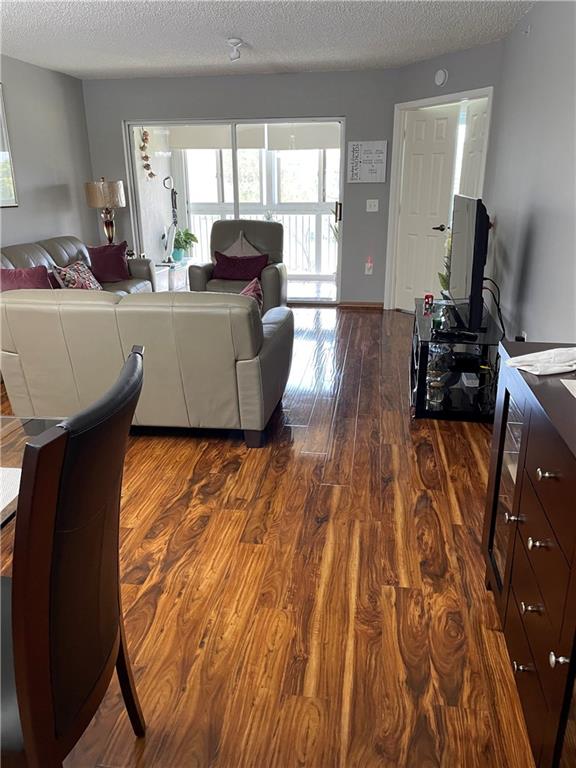 Sunrise Lakes - Residential