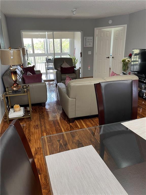 Sunrise Lakes - Residential
