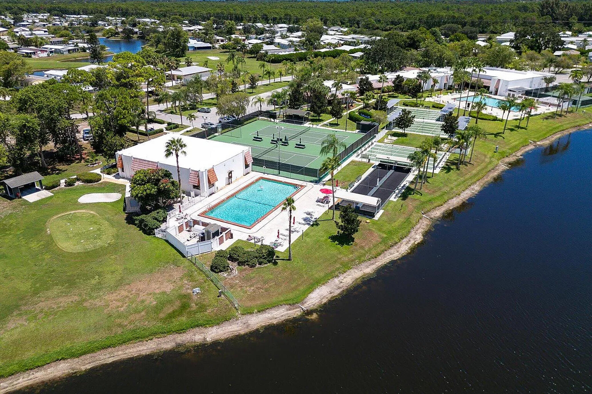 SPANISH LAKES FAIRWAYS NE PHASE - Residential
