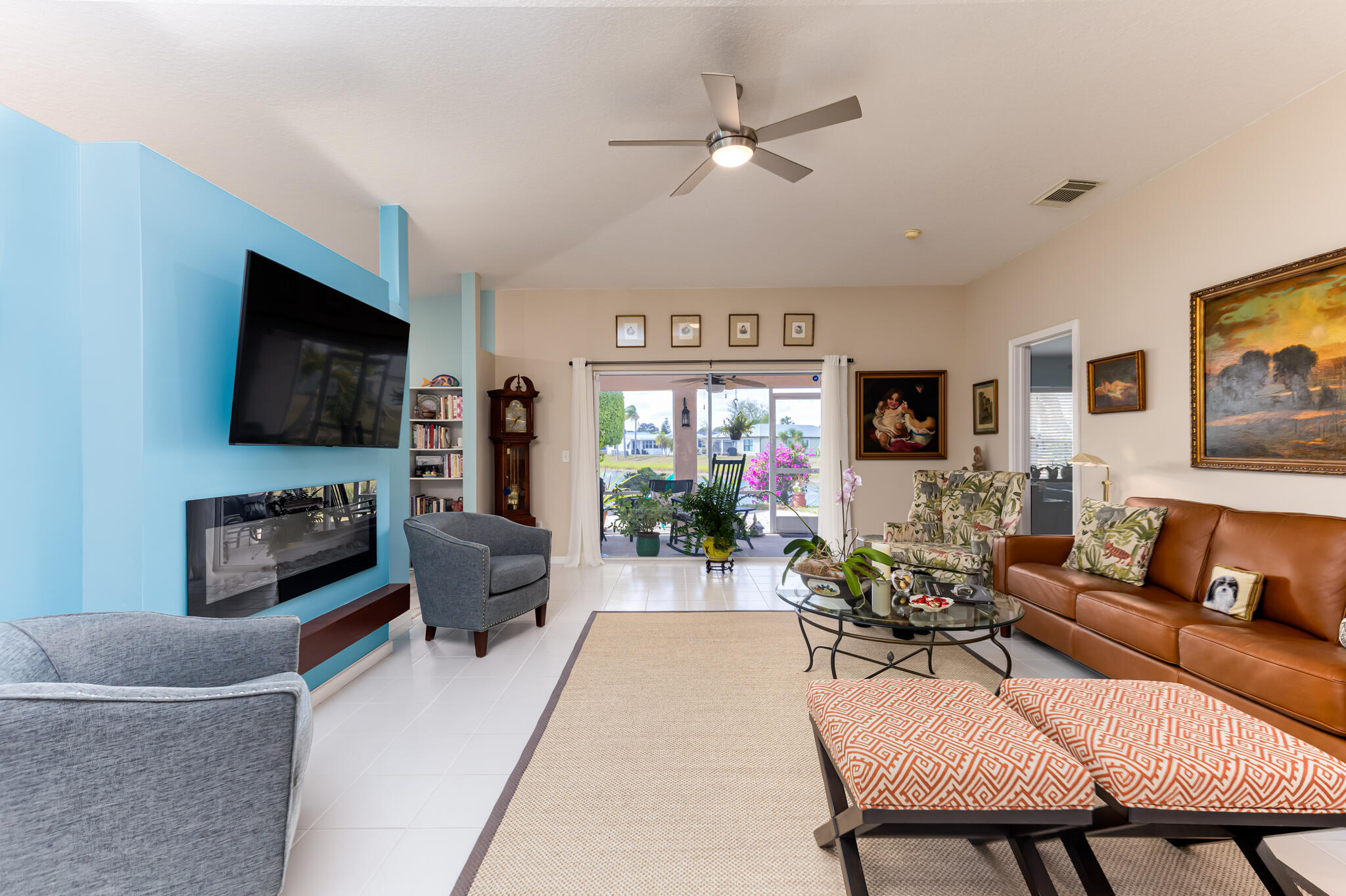 SPANISH LAKES FAIRWAYS NE PHASE - Residential