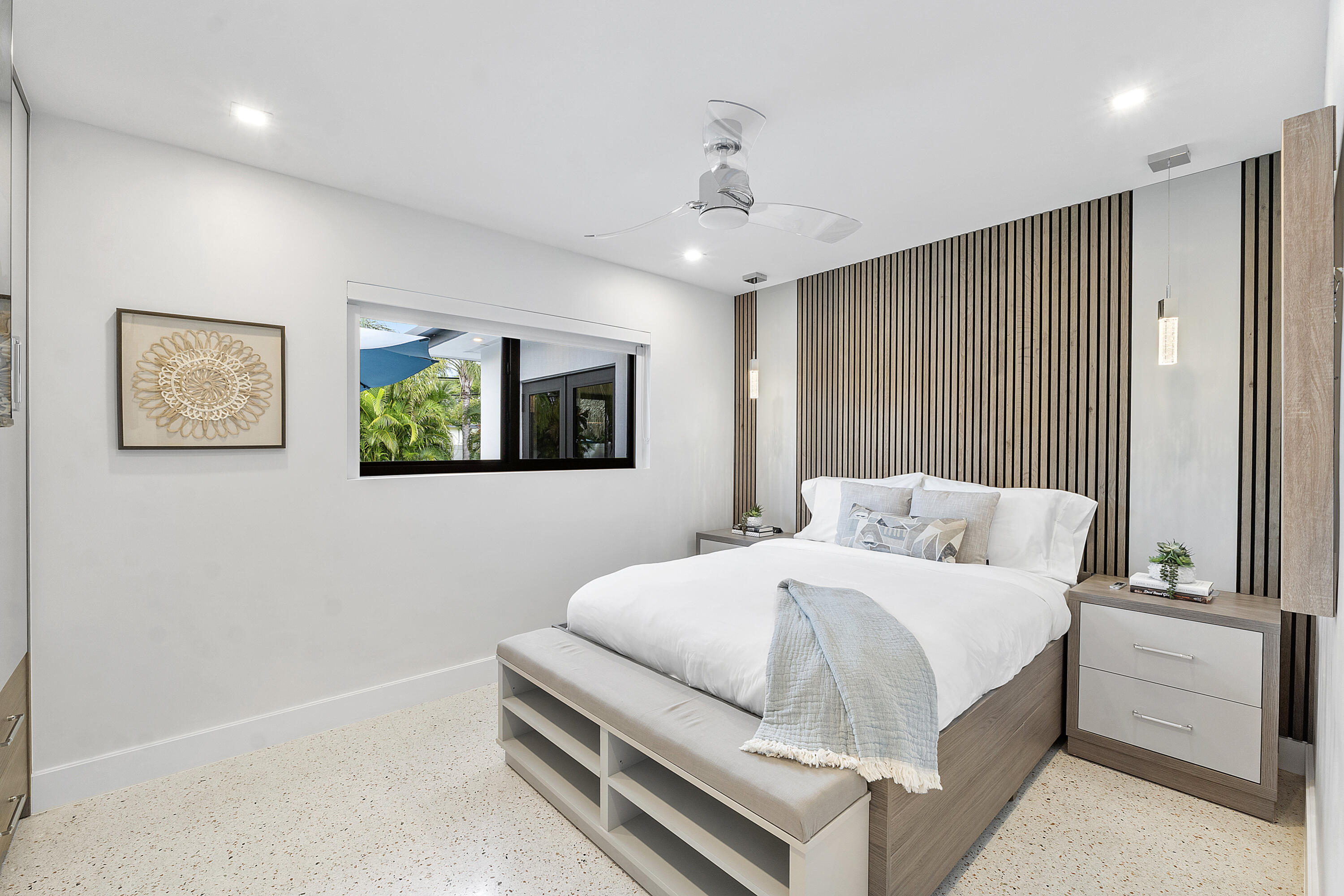 FLORANADA RIDGE SEC - Residential