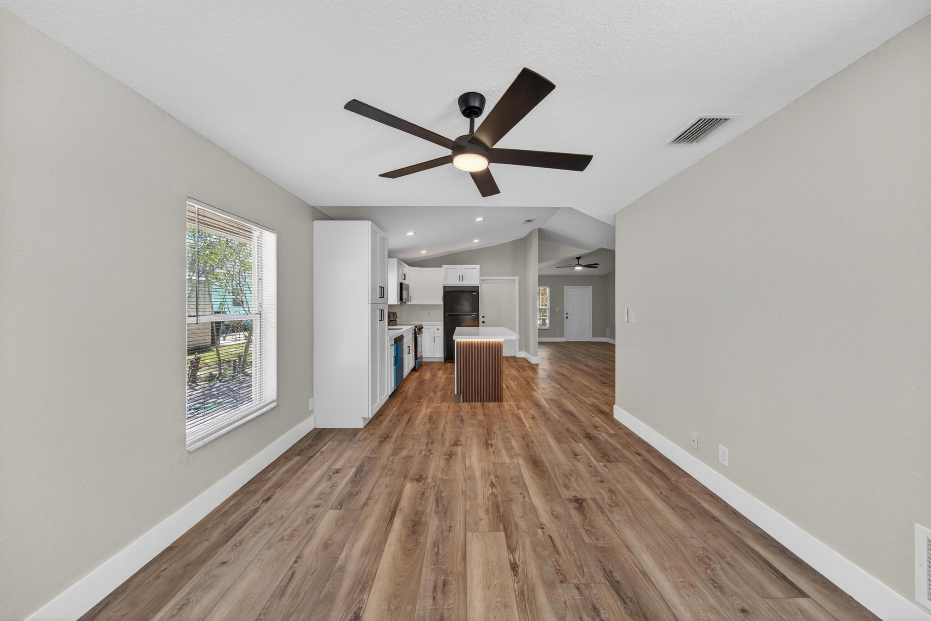DELRAY TOWN OF - Residential Lease