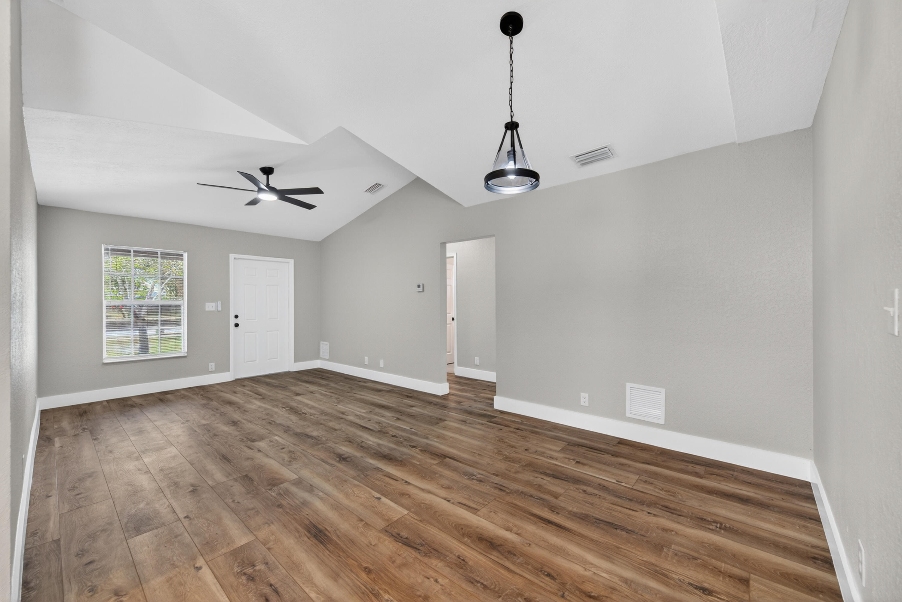 DELRAY TOWN OF - Residential Lease