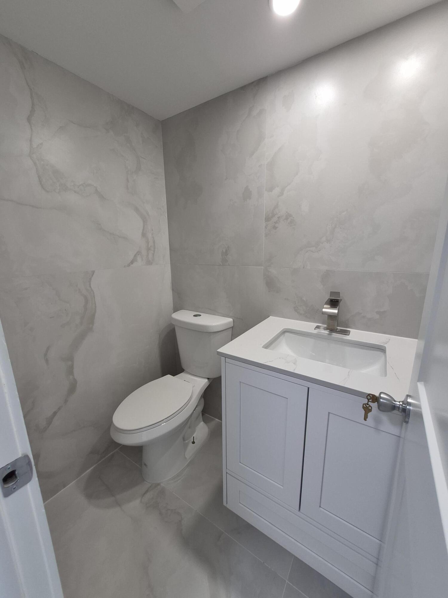 BEDFORD CONDO - Residential Lease