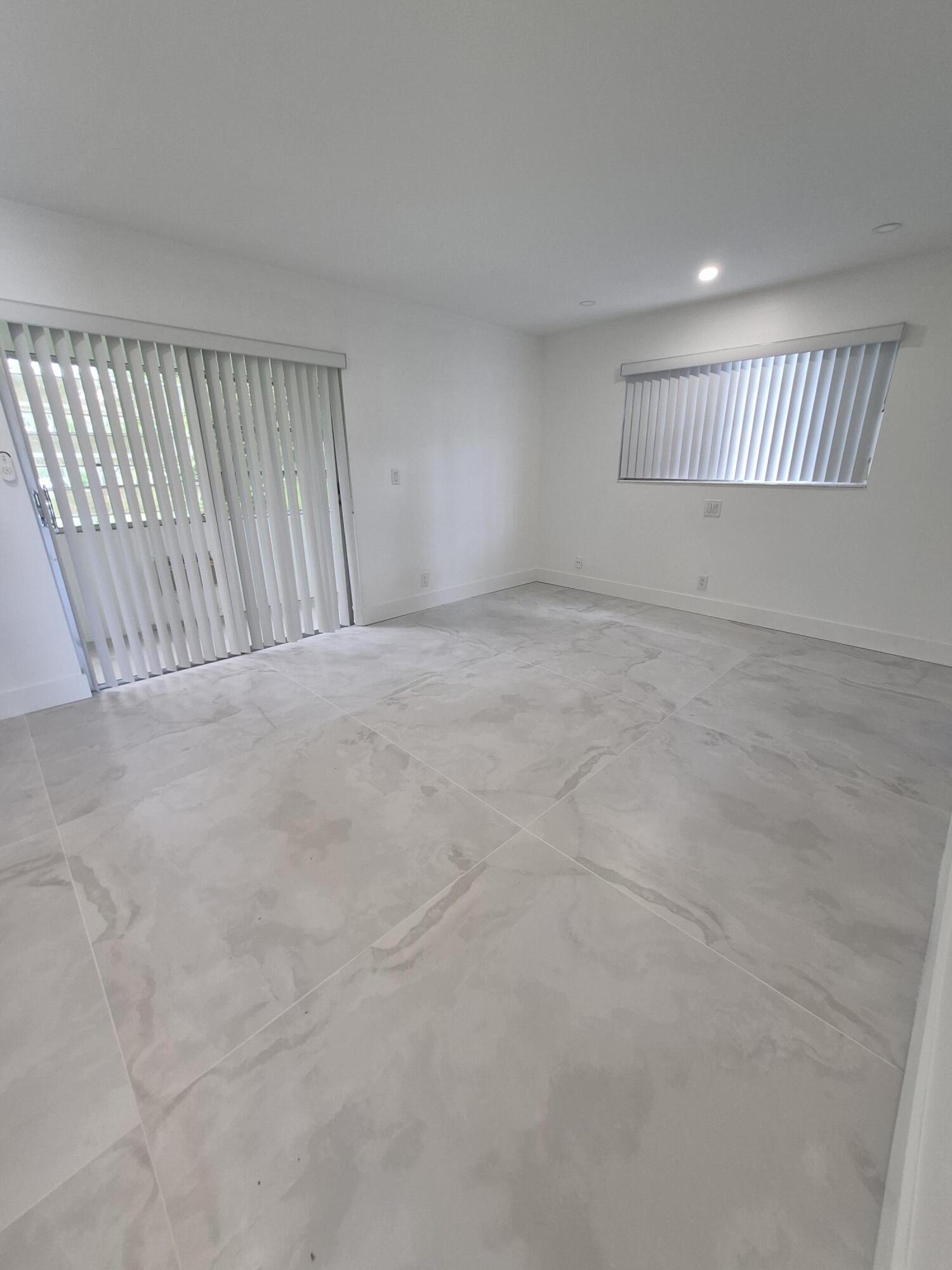 BEDFORD CONDO - Residential Lease