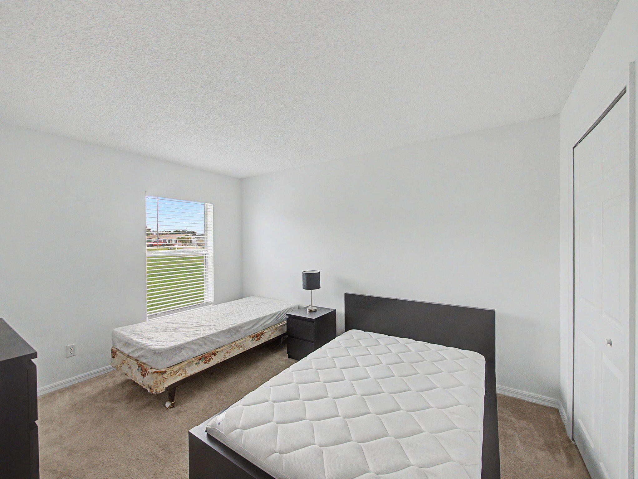 PORT ST LUCIE SECTION 27 - Residential