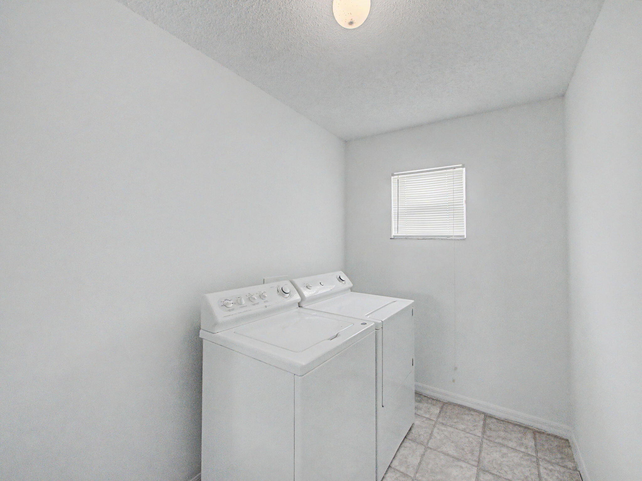 PORT ST LUCIE SECTION 27 - Residential