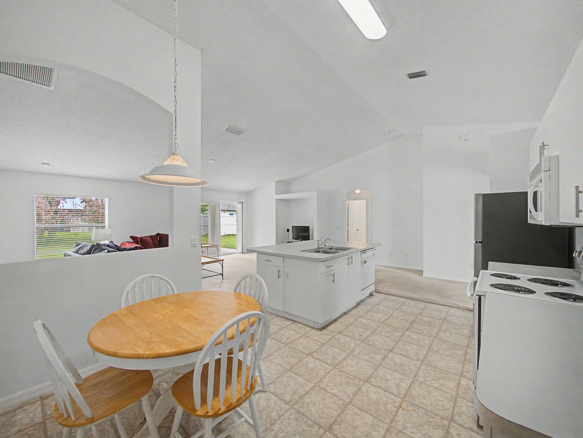 PORT ST LUCIE SECTION 27 - Residential