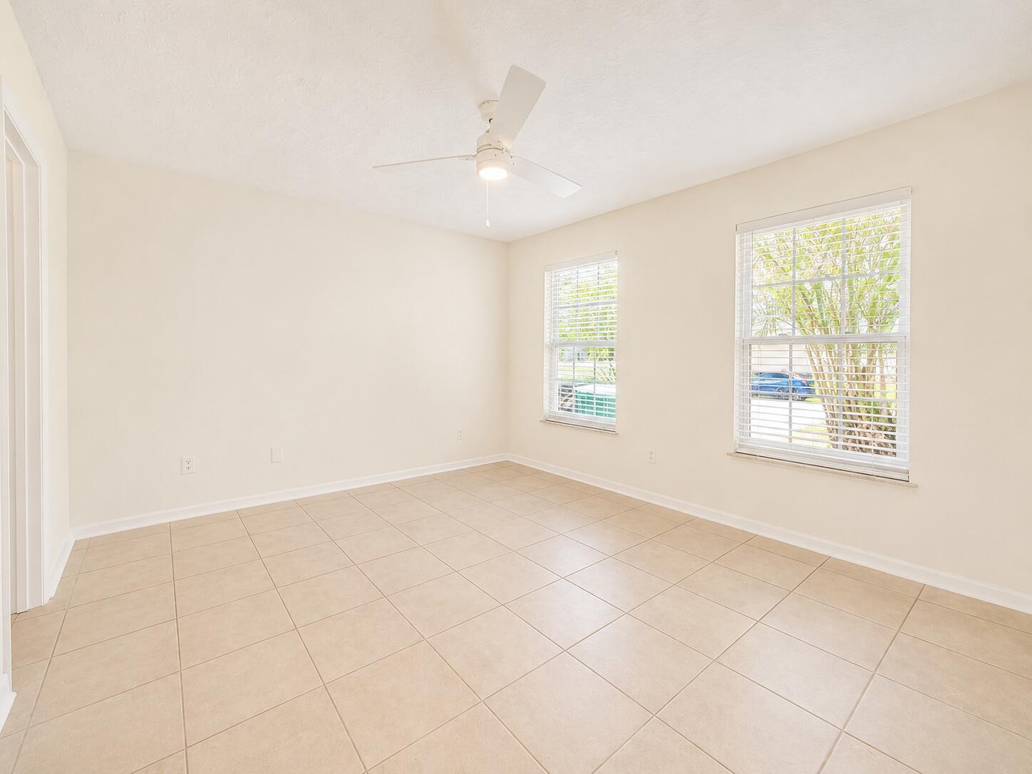 PORT ST LUCIE SECTION 14 - Residential Lease