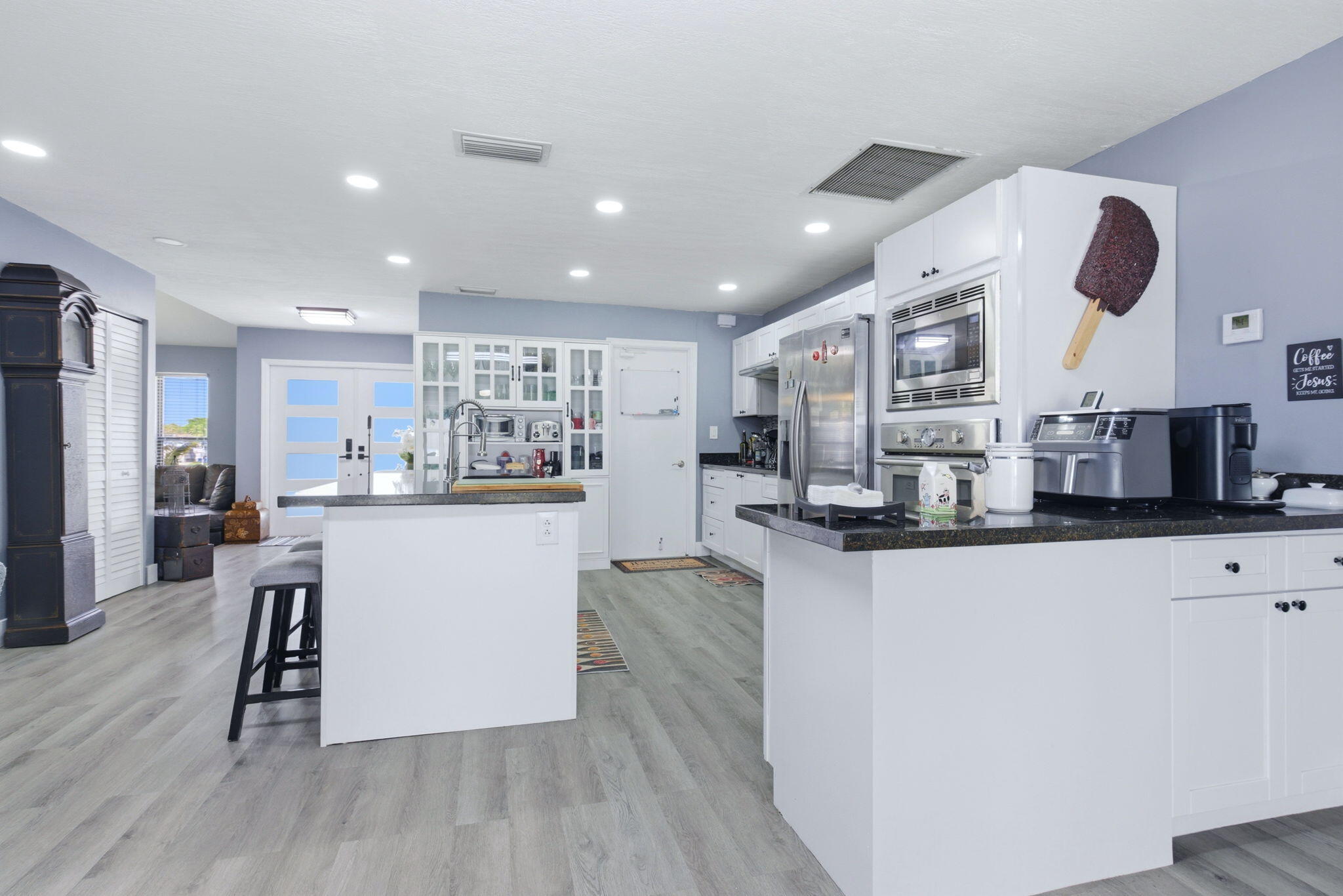 SANDALFOOT COVE SEC 11 - Residential