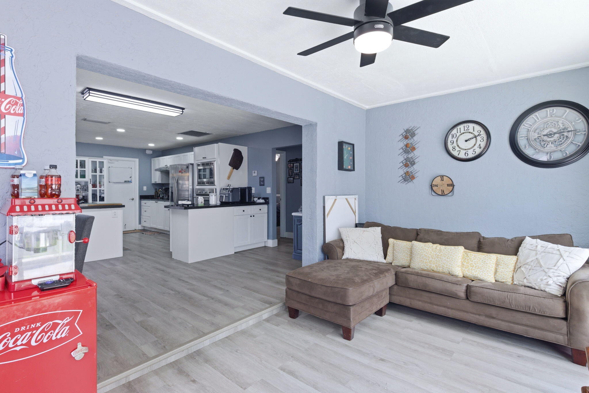 SANDALFOOT COVE SEC 11 - Residential
