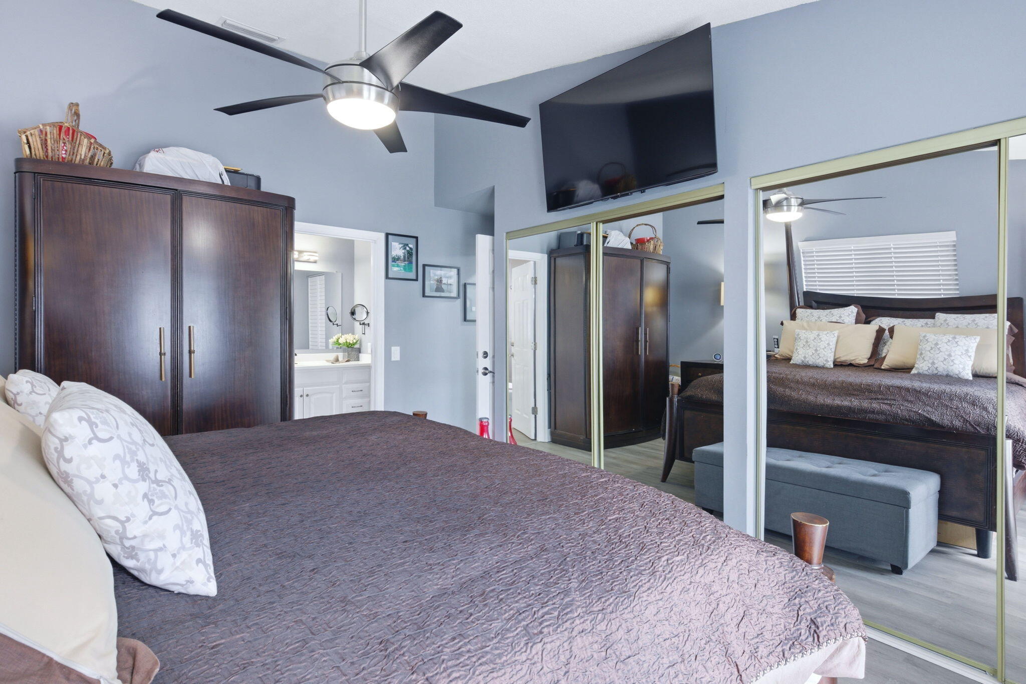 SANDALFOOT COVE SEC 11 - Residential