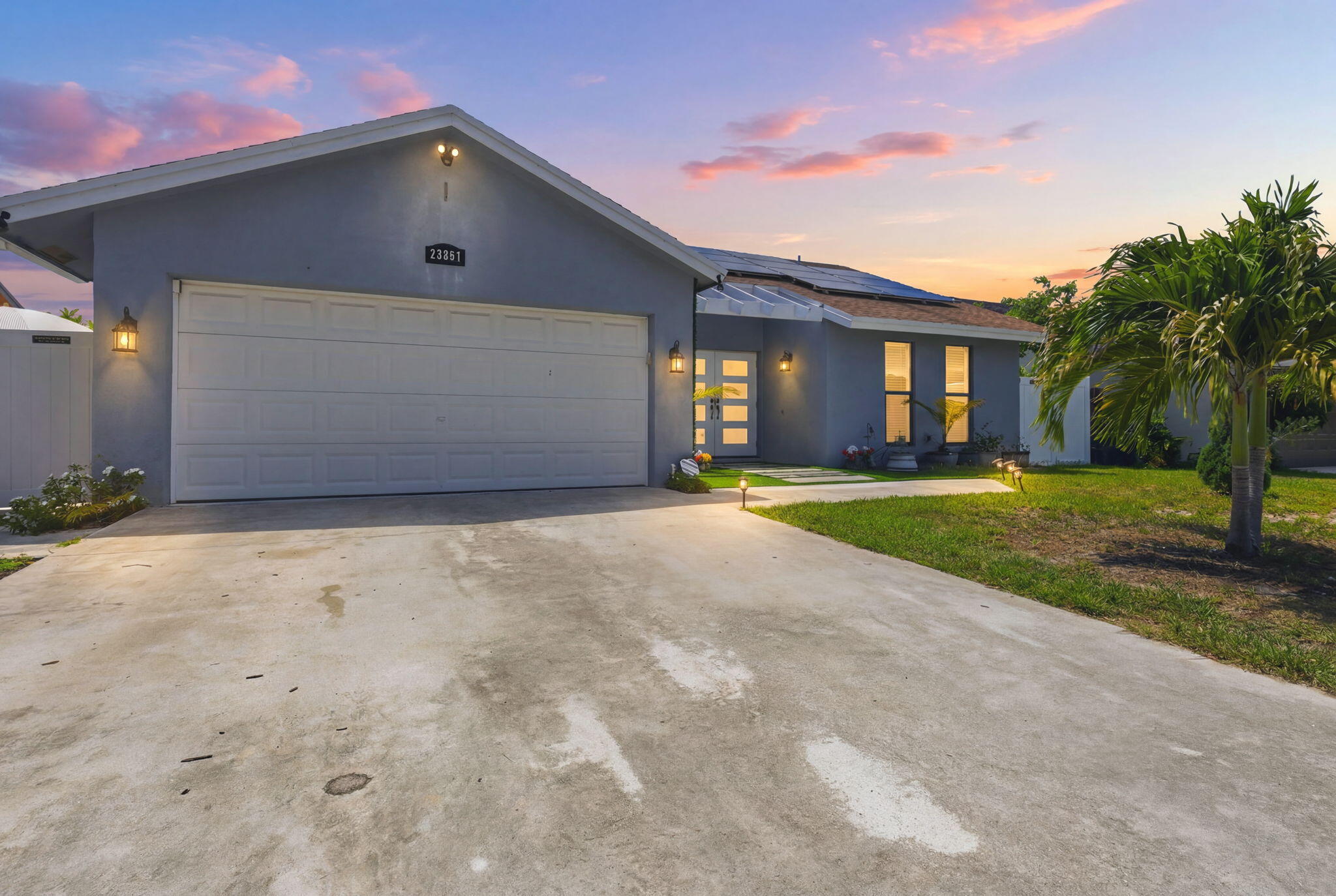 SANDALFOOT COVE SEC 11 - Residential