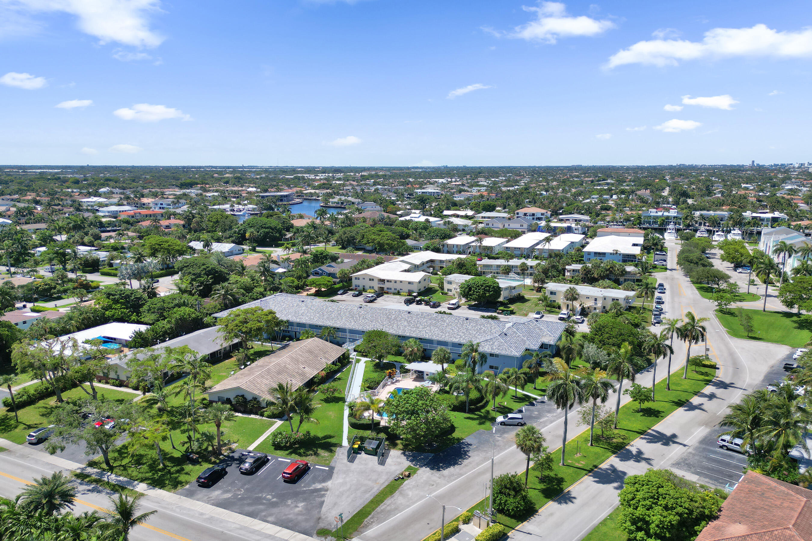 YACHT VIEW CONDO - Residential