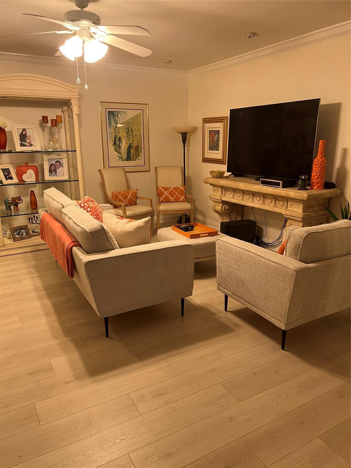 YACHT VIEW CONDO - Residential