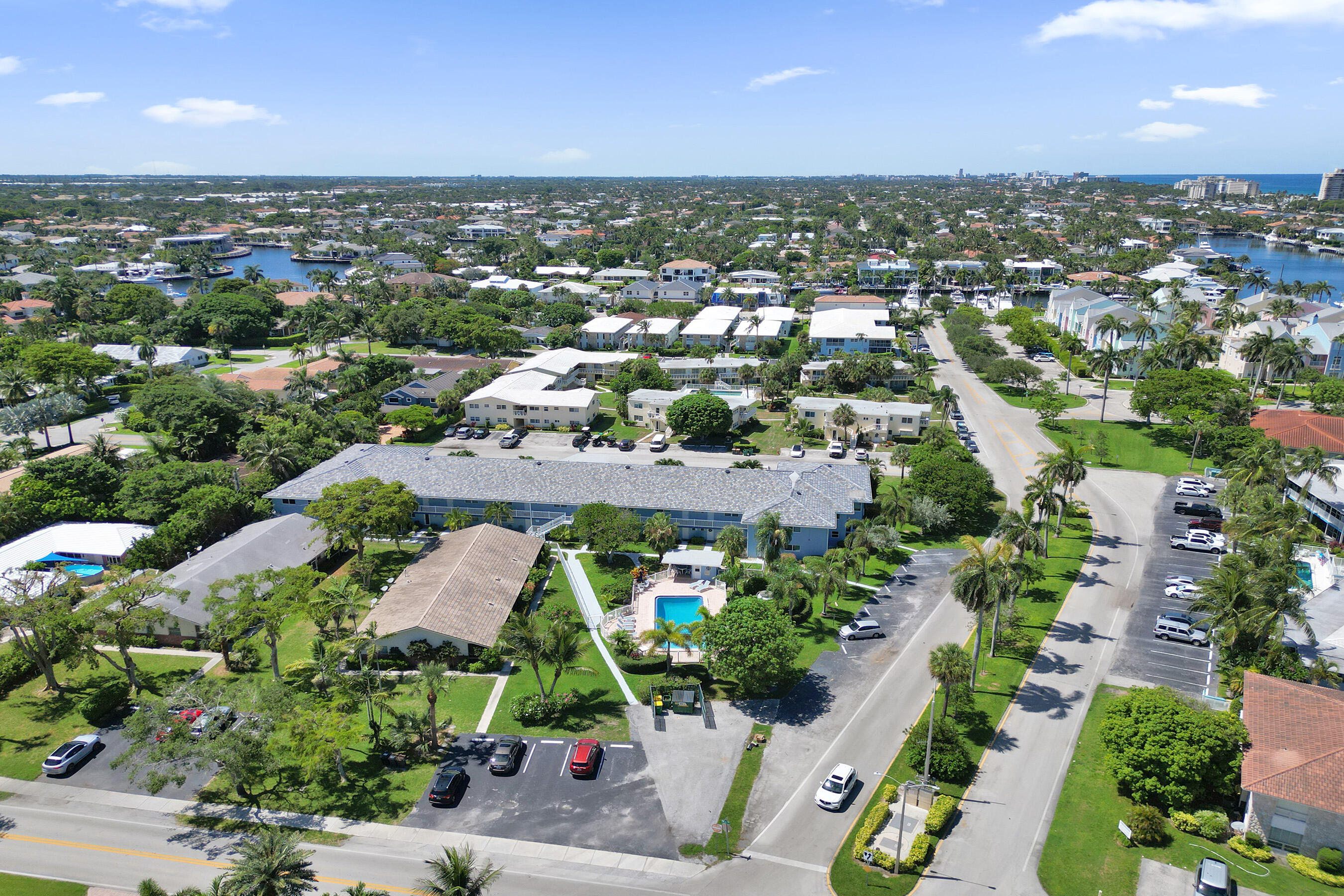 YACHT VIEW CONDO - Residential